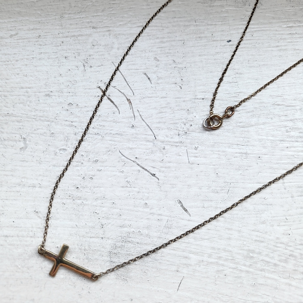 Side Ways Cross